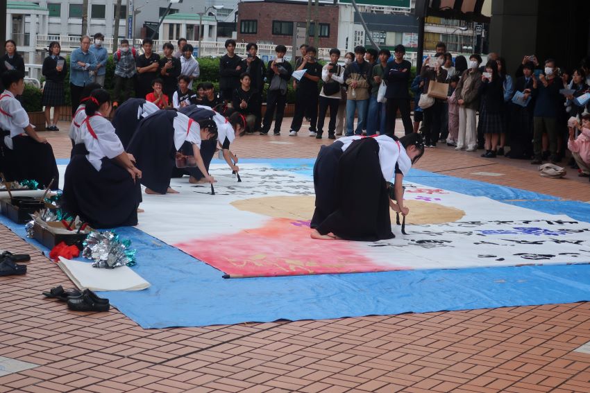 １０月２５日　城東書道部パフォーマンス